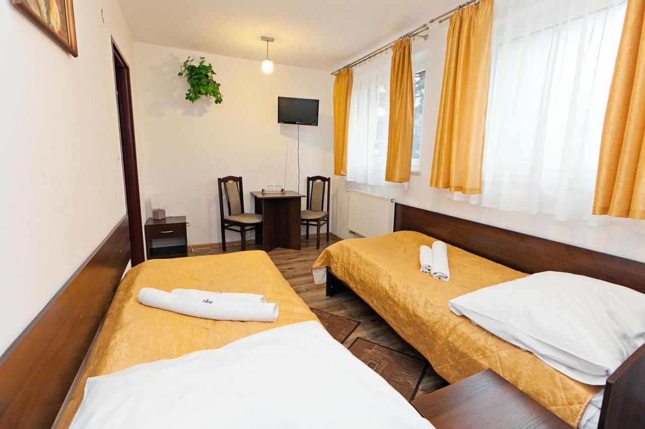 Hotel Turkus Jarosław Eksteriør bilde